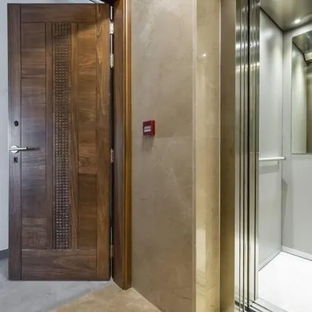 Kinky Depths Retreat By Solea *