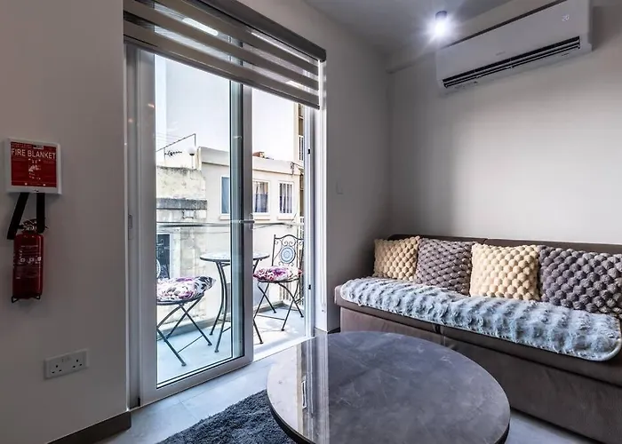 Kinky Depths Retreat By Solea