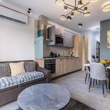 Kinky Depths Retreat By Solea Appartement